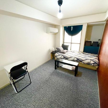 West Wood Guest Room Осака Экстерьер фото